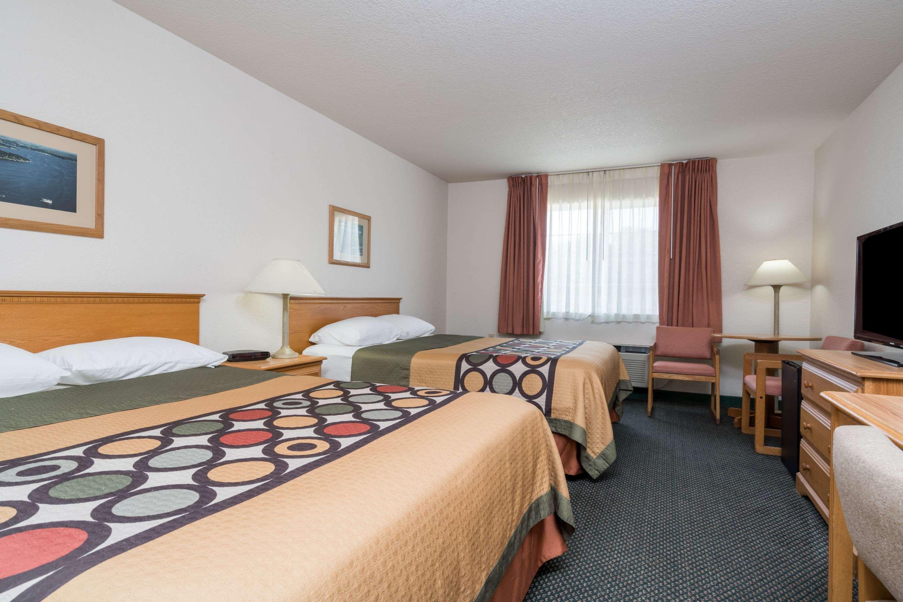 Hotel Super 8 By Wyndham Sheldon Zewnętrze zdjęcie