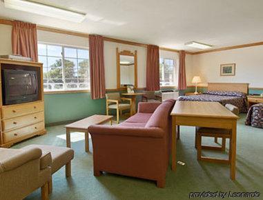 Hotel Super 8 By Wyndham Sheldon Pokój zdjęcie